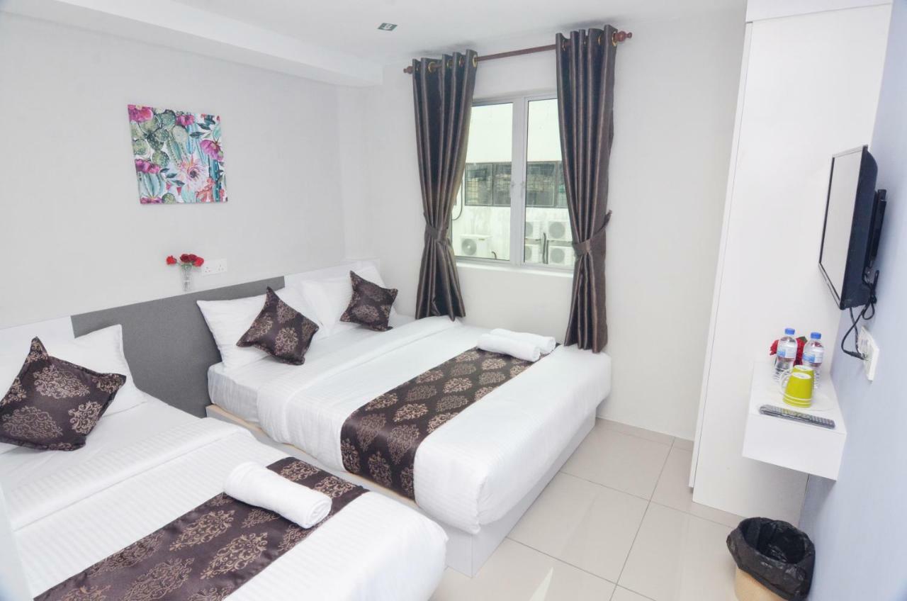 K Vila Hotel Sungai Petani Esterno foto