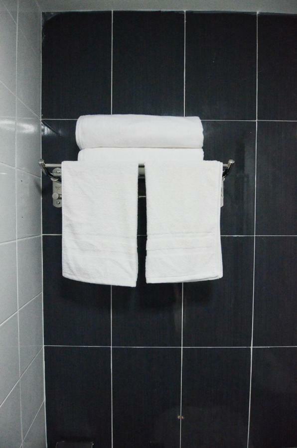 K Vila Hotel Sungai Petani Esterno foto