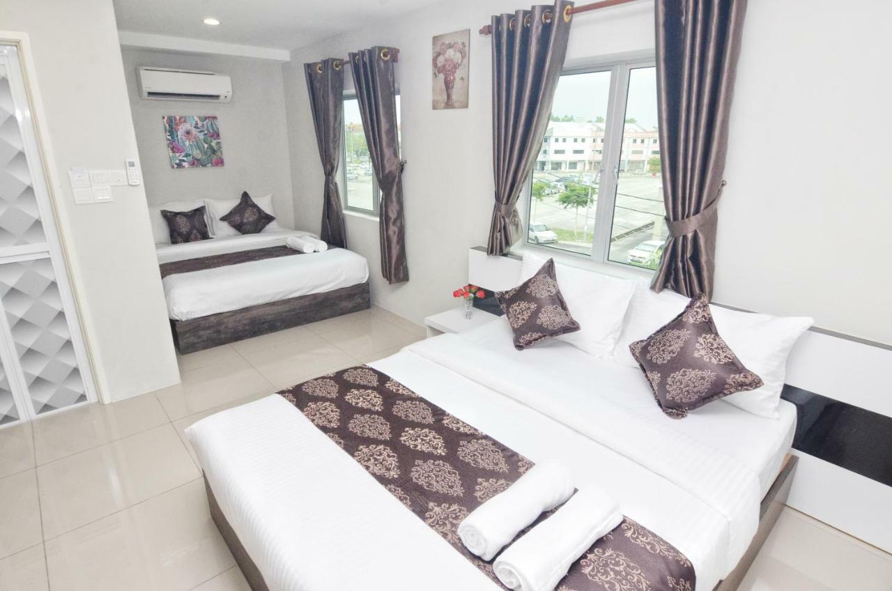 K Vila Hotel Sungai Petani Esterno foto